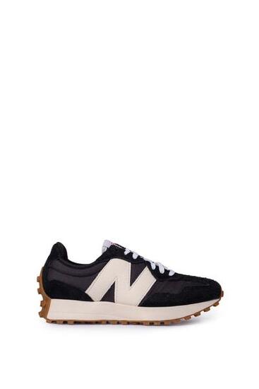 New Balance 327 Damen Black White Gum
