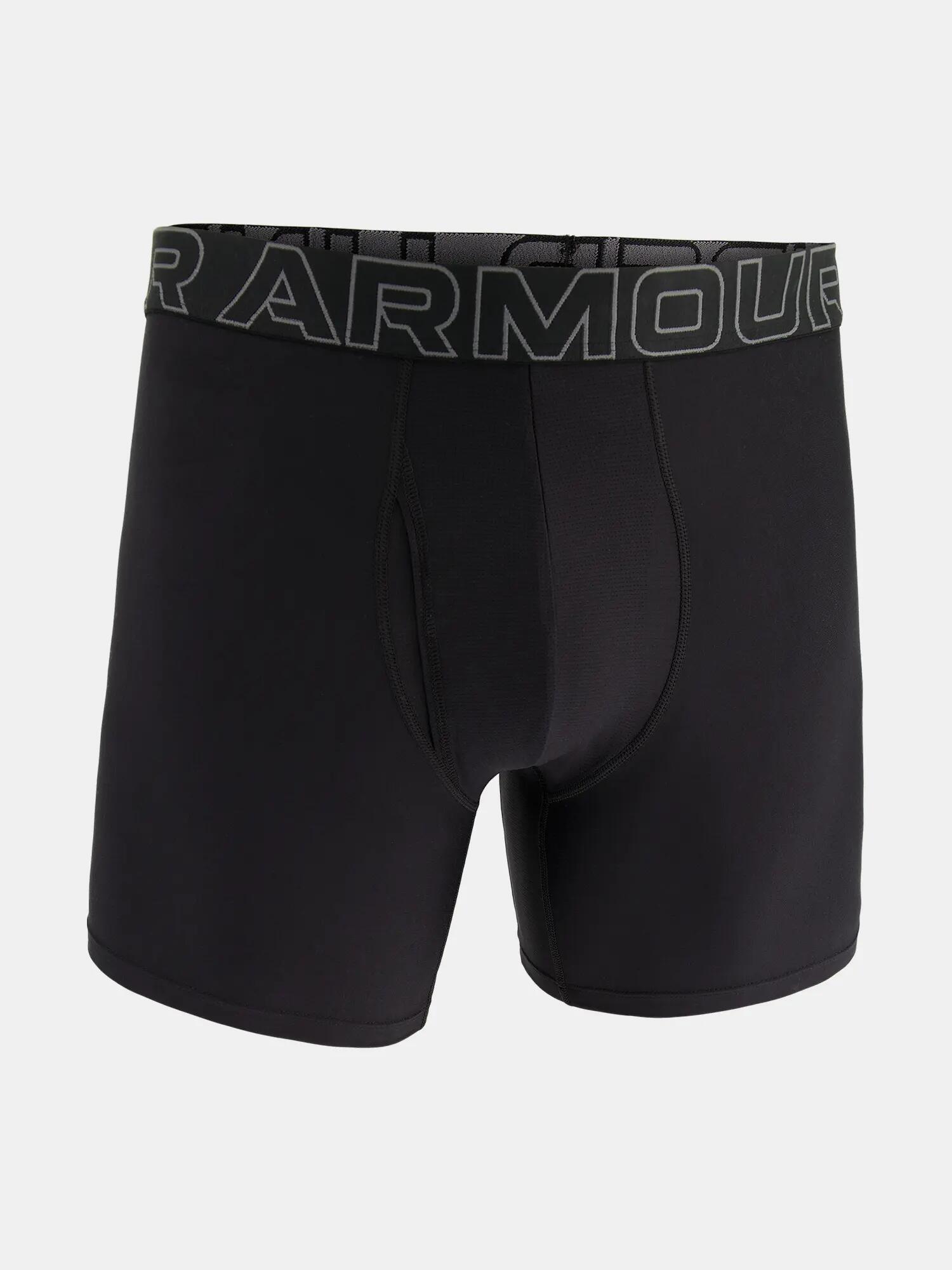 UNDER ARMOUR picture