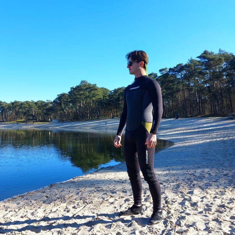Muta in neoprene Stardupp B-Zip Flex Fullsuit 3/2mm da uomo - S 3/4