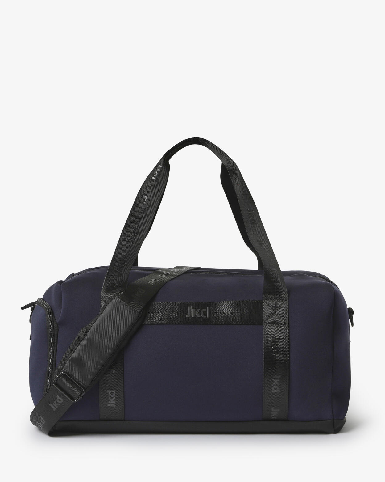 bleu marine.