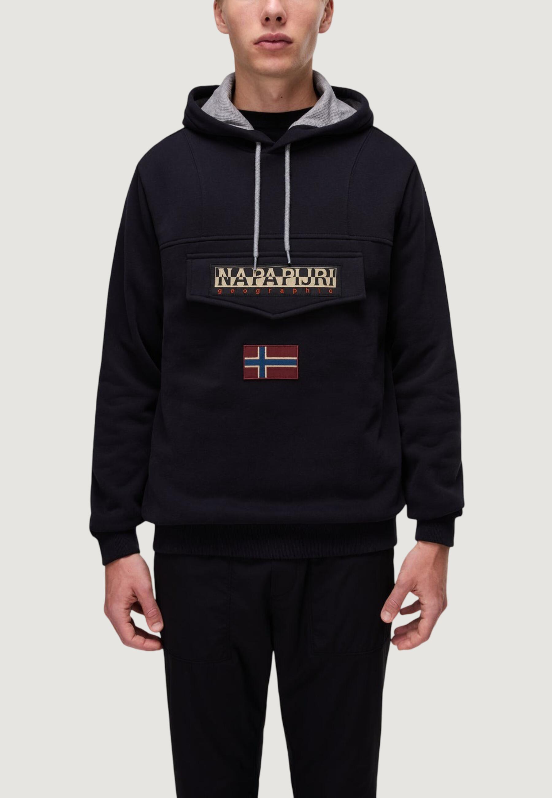 NAPAPIJRI picture