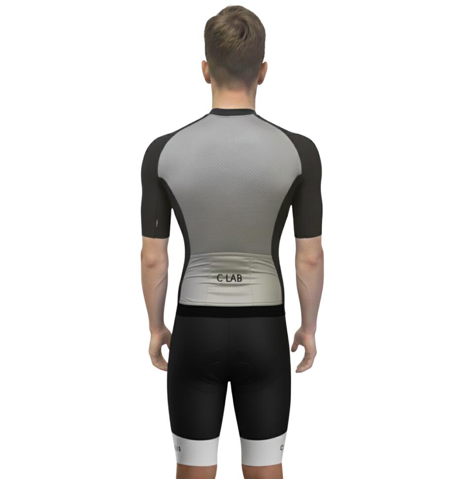 Kombinezon triathlonowy na długi dystans