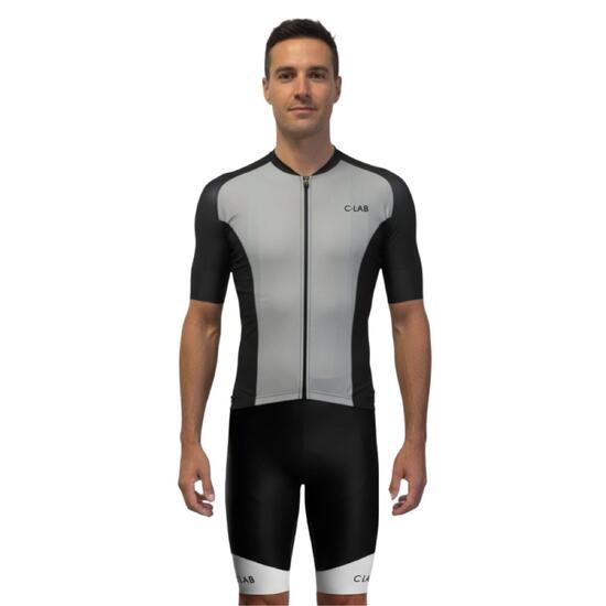 Kombinezon triathlonowy na długi dystans