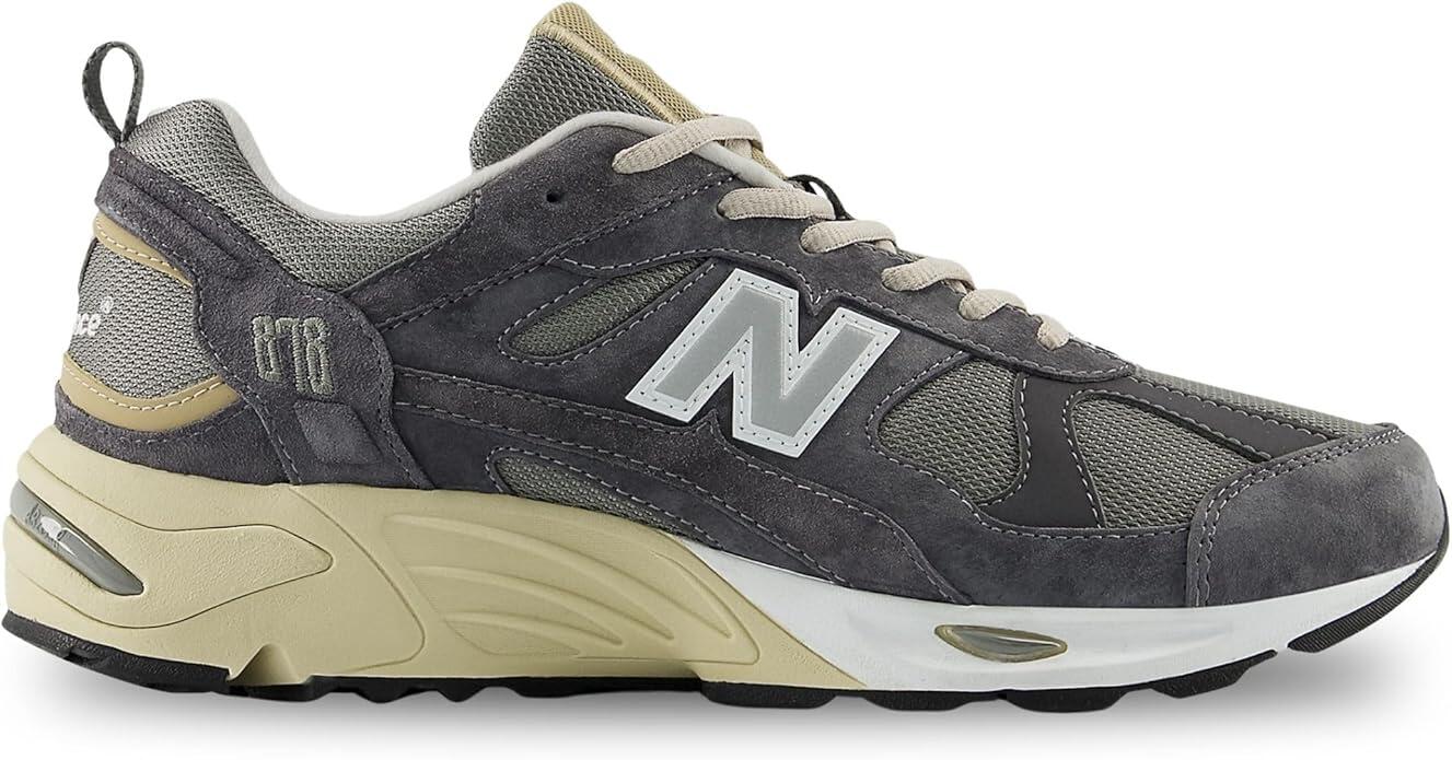 NEW BALANCE picture