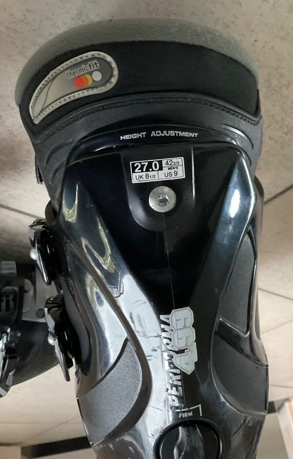 Tussen Particulieren - Skischoenen 2/2