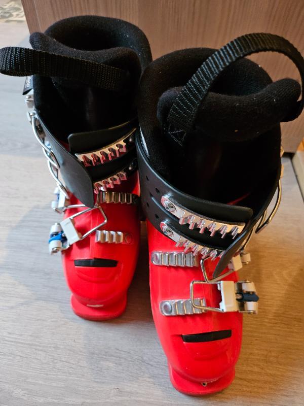 Tussen Particulieren - Skiboots Atomic 2/6