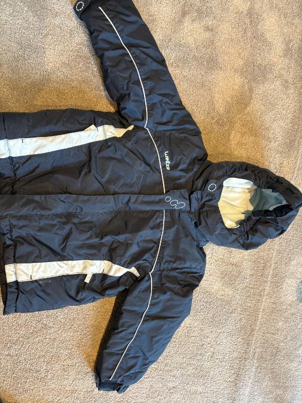 Entre Particuliers - ensemble ski combinaison et veste 2/4