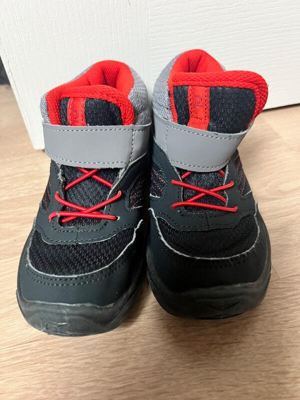 Entre Particuliers - Chaussure randonnée mis à scratch NH100 gris 2/3