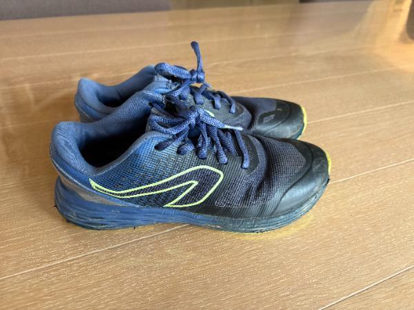 Entre Particuliers - Chaussures de course à pieds pointure 34 Kalenji 3/5