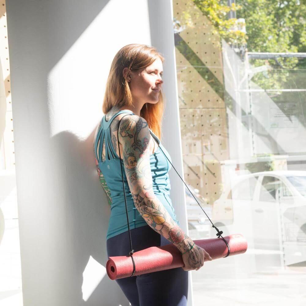 Een draagriem voor de Bodhi Basic mat. 7/7
