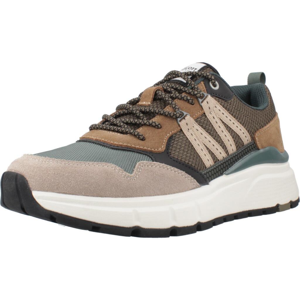 LYLE AND SCOTT picture