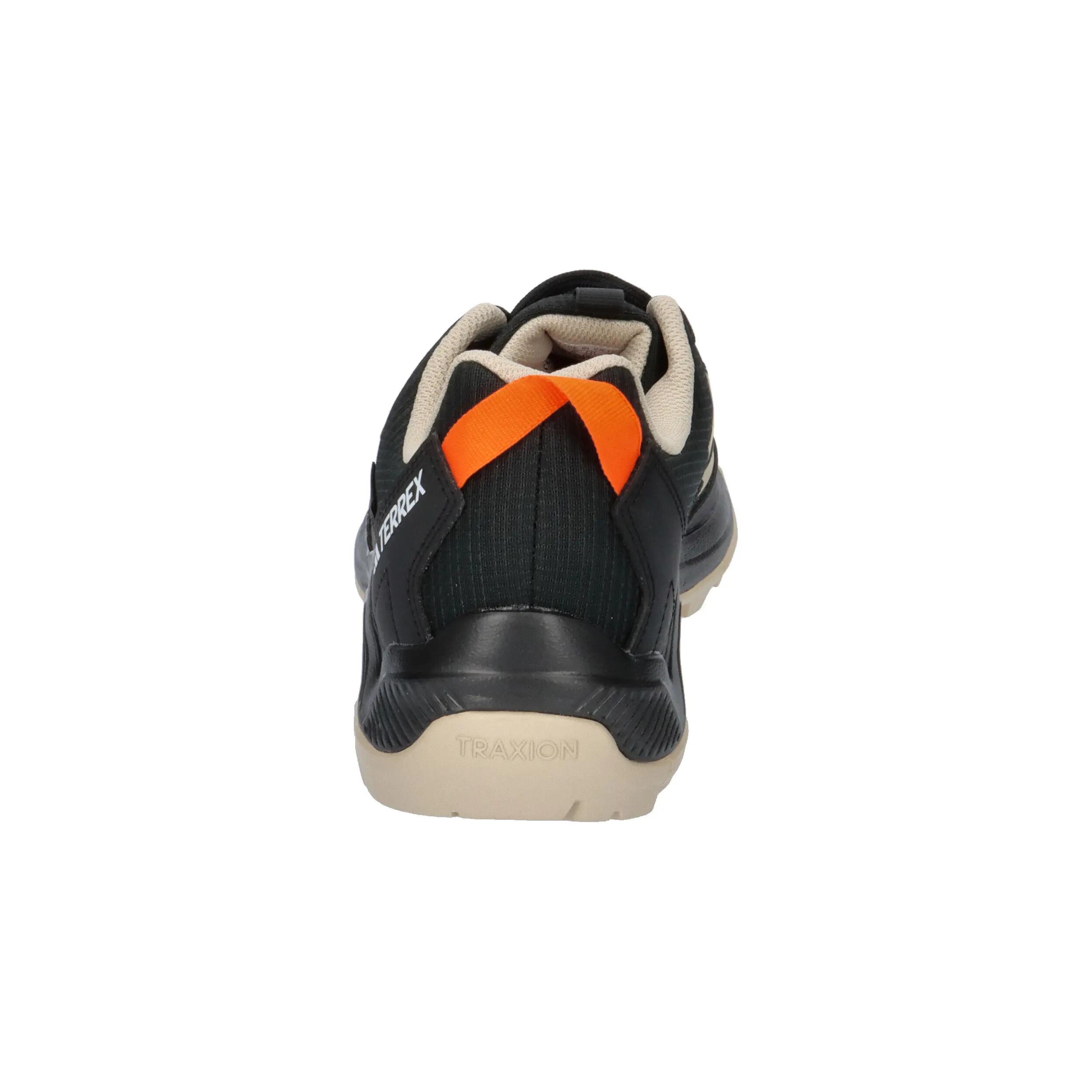 Scarpe Adidas modello ID7851 per donne 5/7