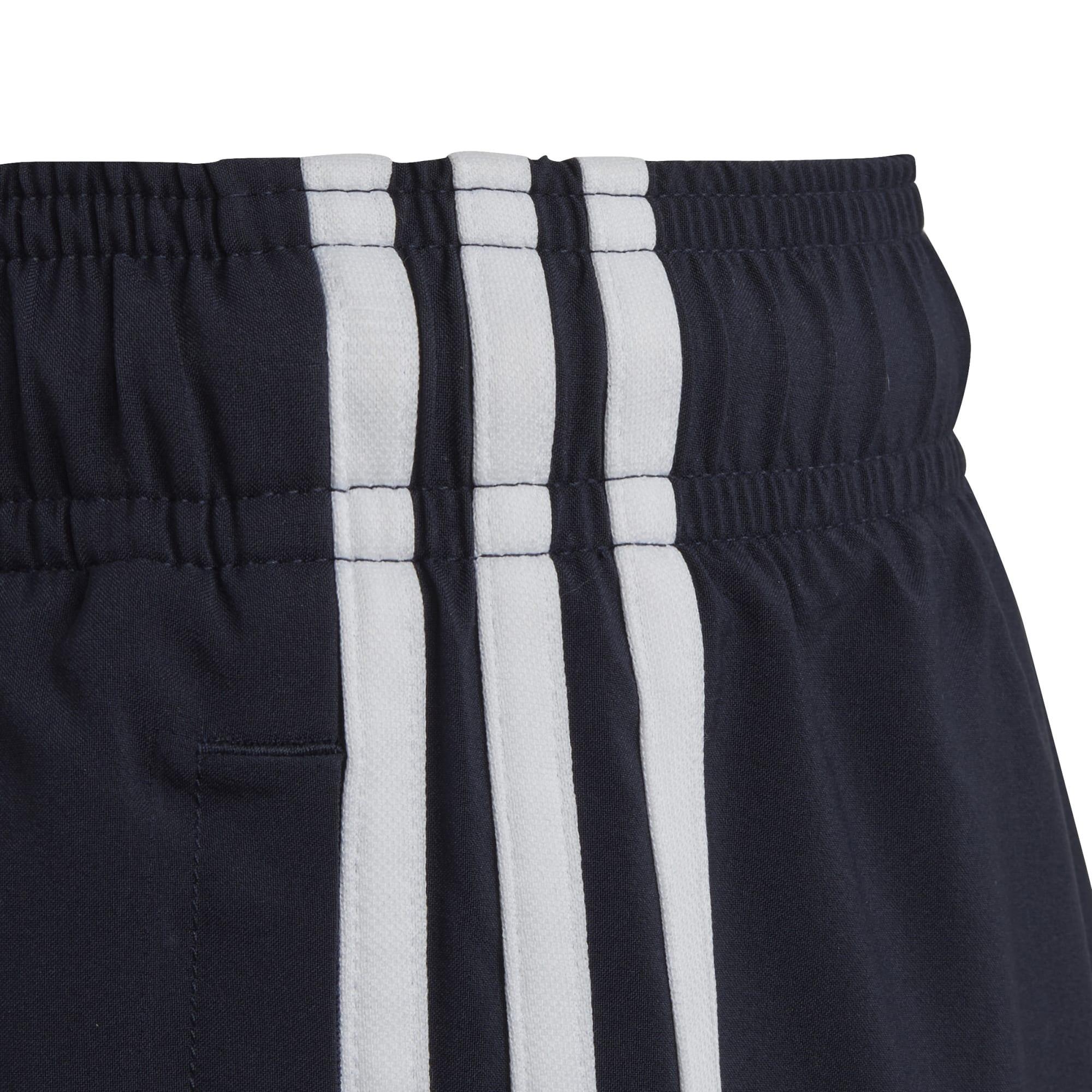 Shorts Adidas 3 bandes bleus. 3/7