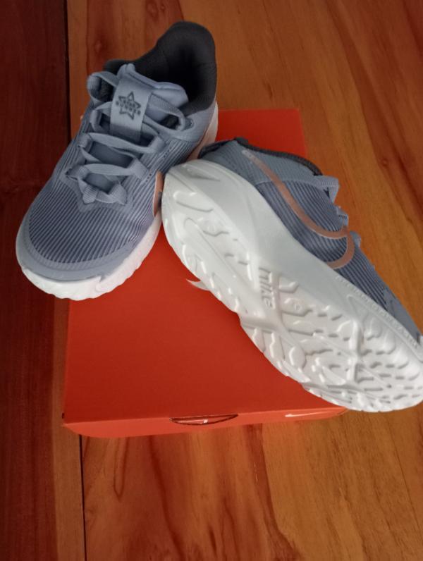 Tussen Particulieren - Sportschoenen voor kinderen NIKE STAR RUNNER 2/3