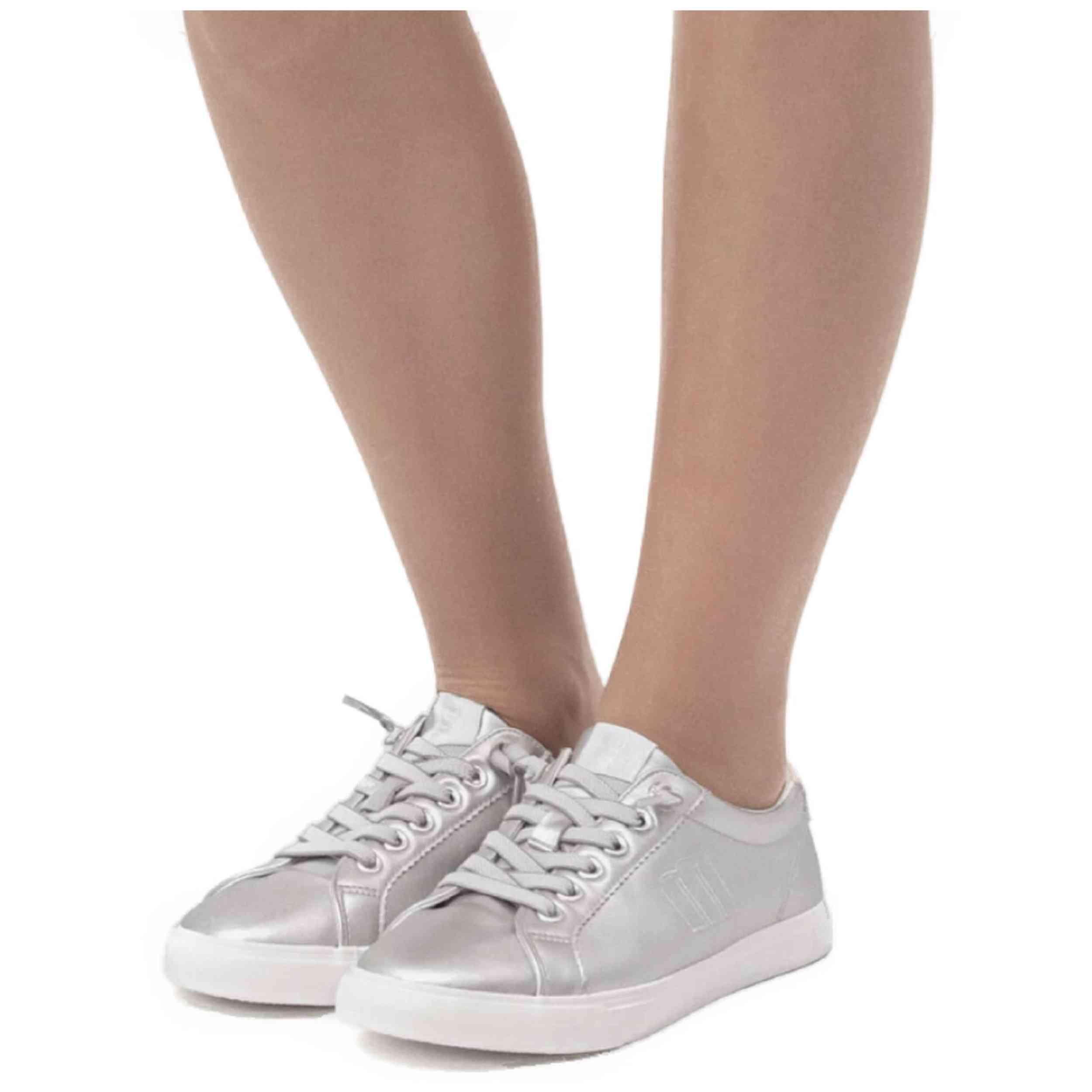 Zapatillas Mustang modelo 60142 para mujer 5/5