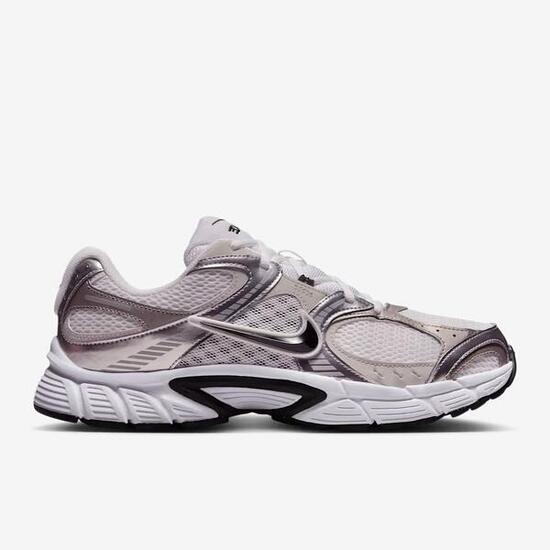 Zapatillas Casual Hombre Nike V5 Rnr HJ5228-104 Blanca