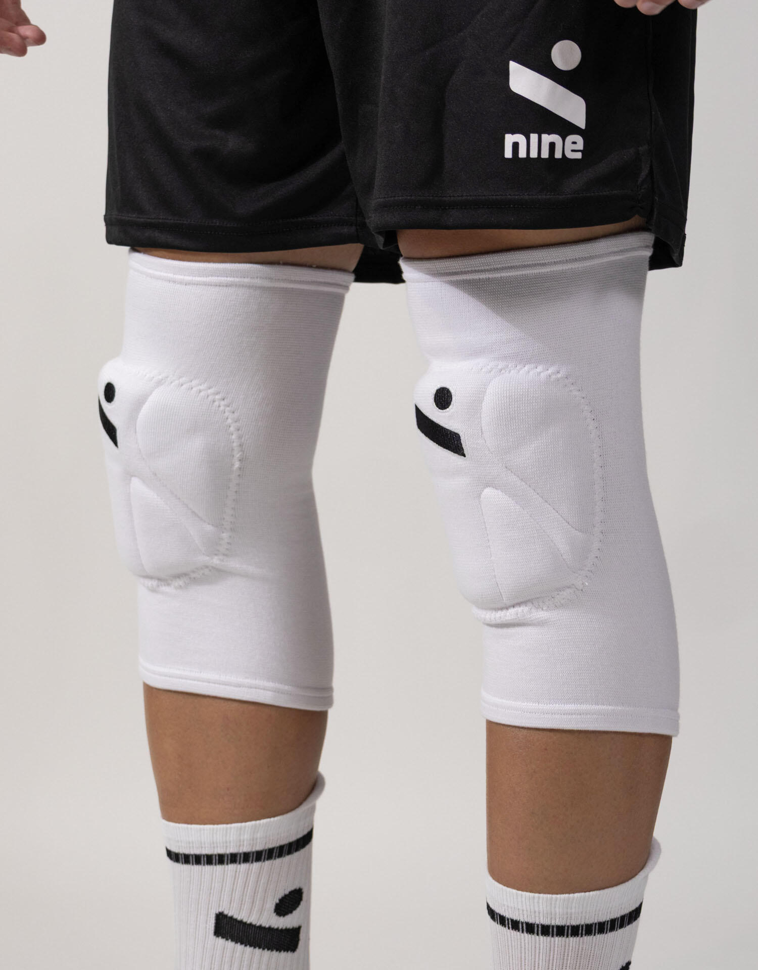 Ginocchiere da pallavolo – “New Shield” Bianche unisex (L) 2/7