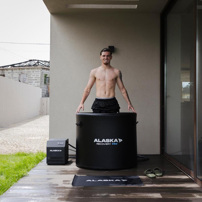 Cadă cu Gheață Alaska PRO Black Edition + Mini Chiller – Recuperare 450 L