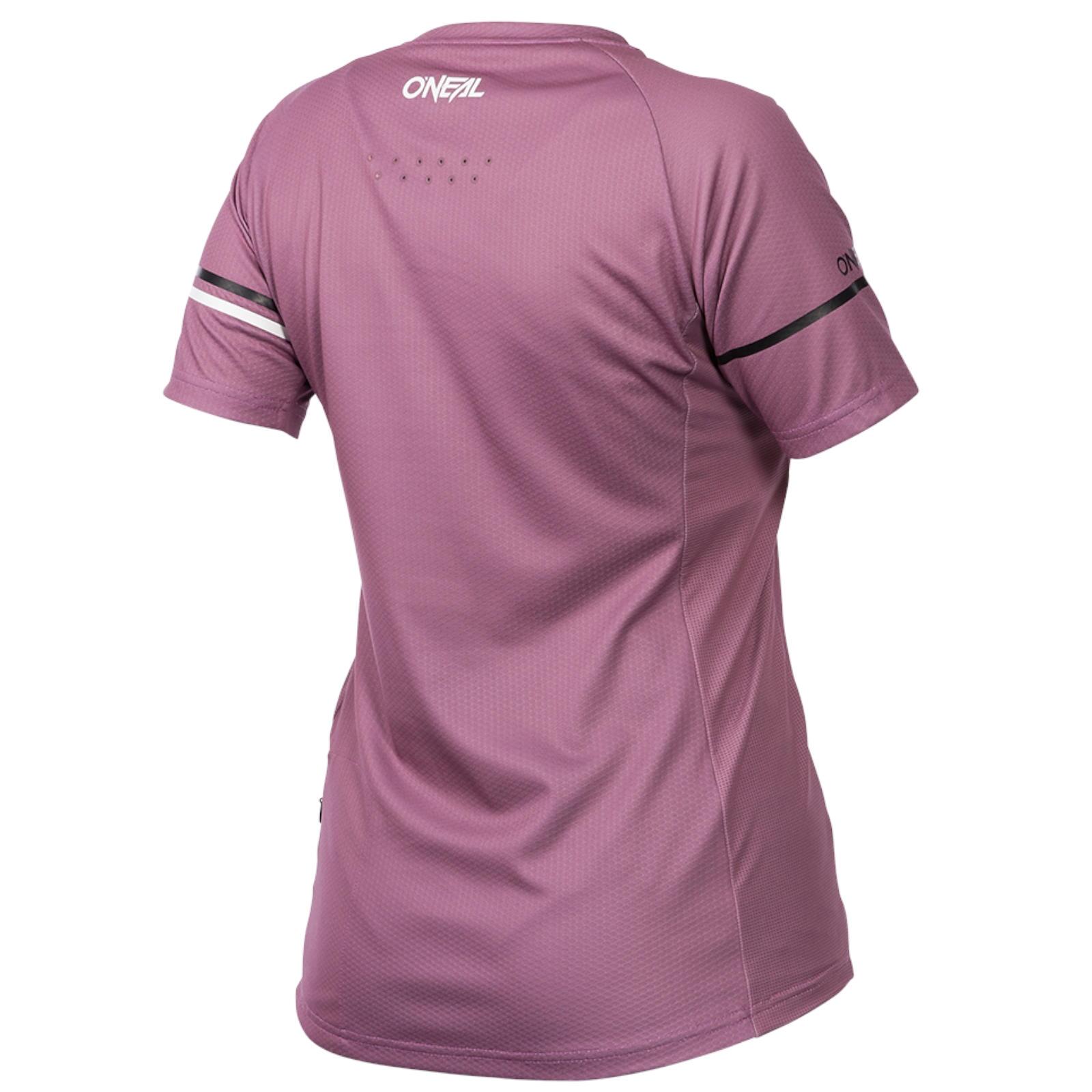 Femmes   Femme Rose 2/2