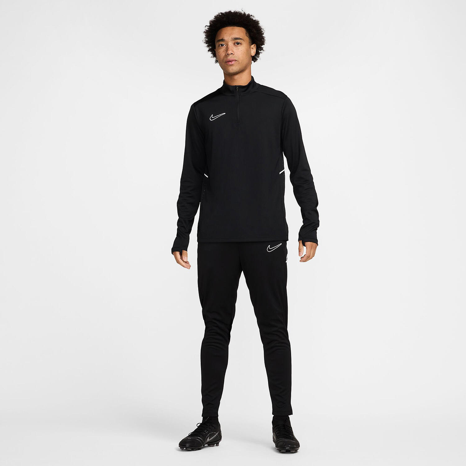 Pantaloni da uomo Nike Academy df neri. 6/6