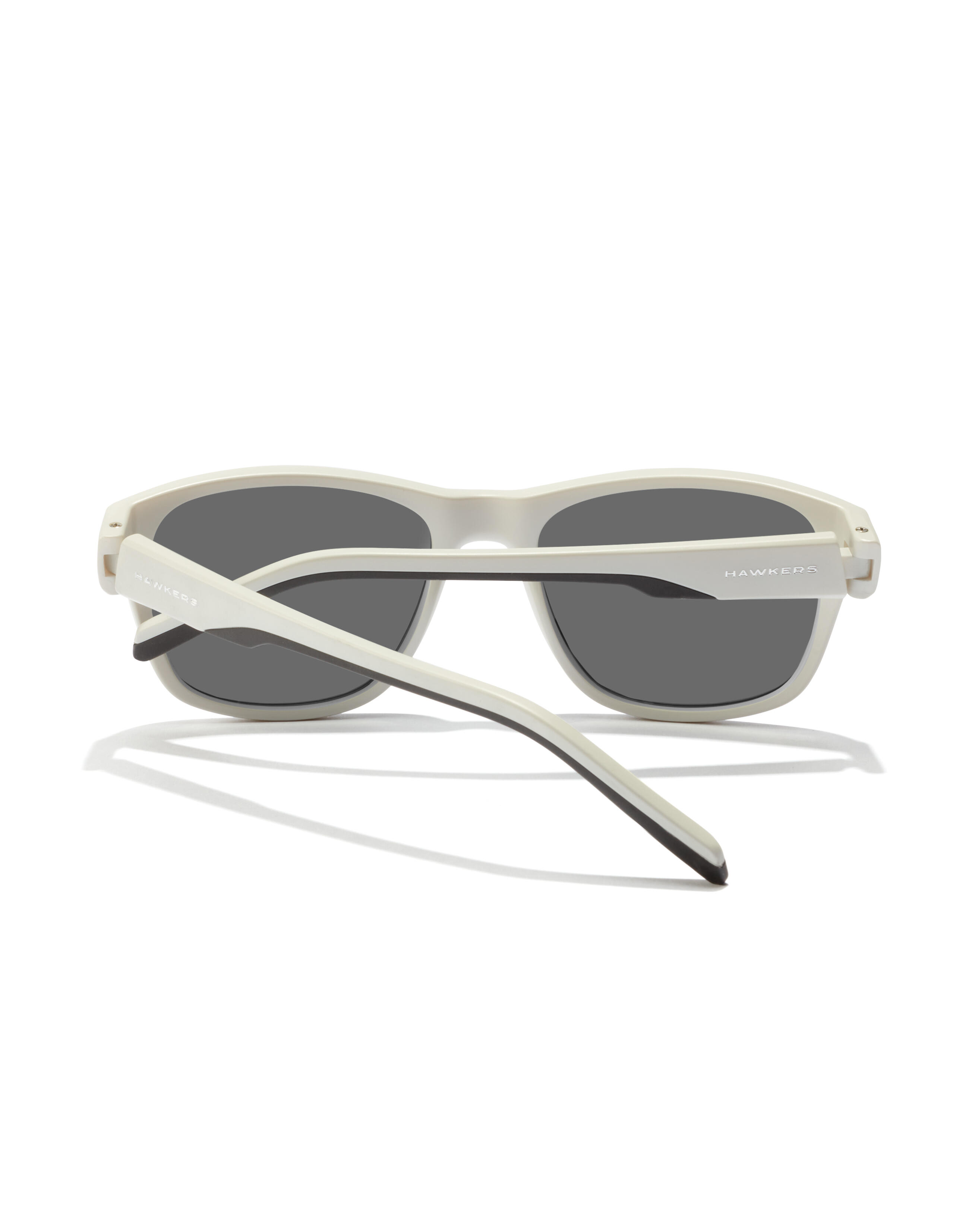 HAWKERS - Gafas de sol para Hombre y Mujer CLOUD BLACK DARK POLARIZED - OWENS 3/6