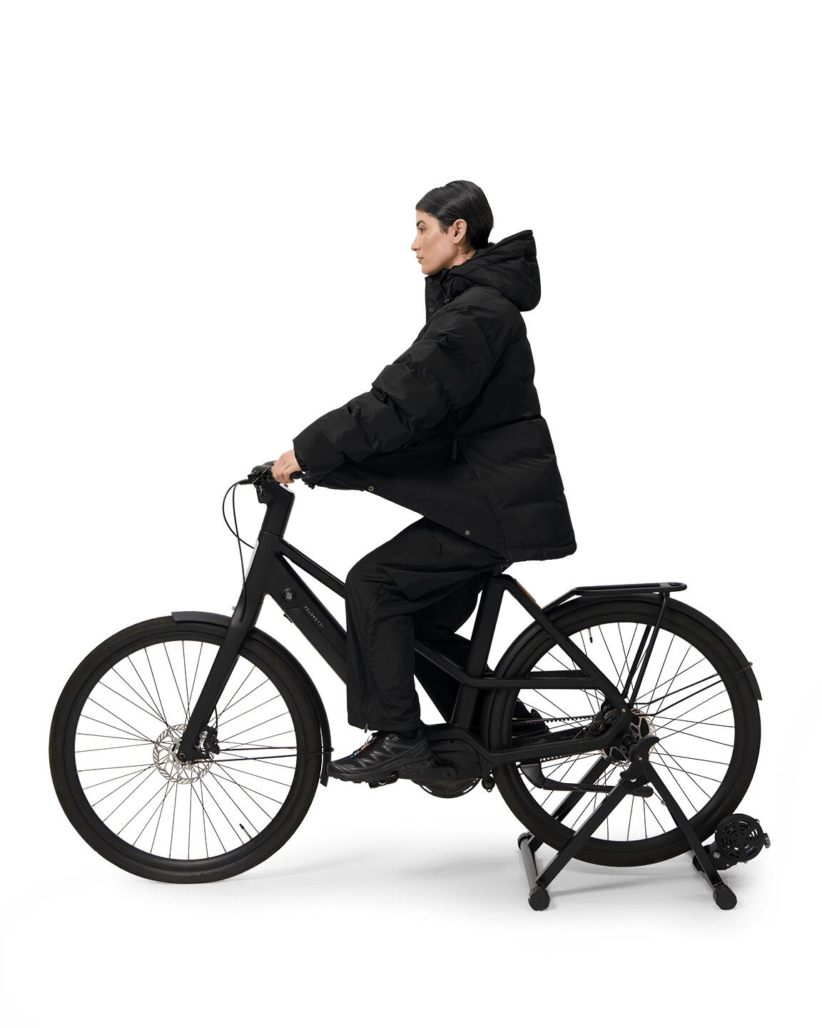 Chaqueta Acolchada Corta – negro Talla L 2/7