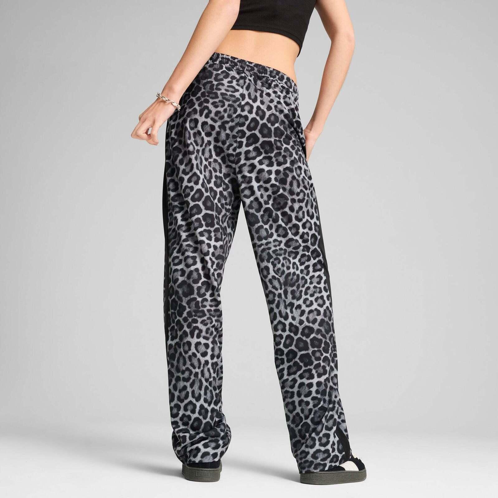 Hose Puma T7 Leo Luxe Aop Straight Pants, Grau, Damen 2/5