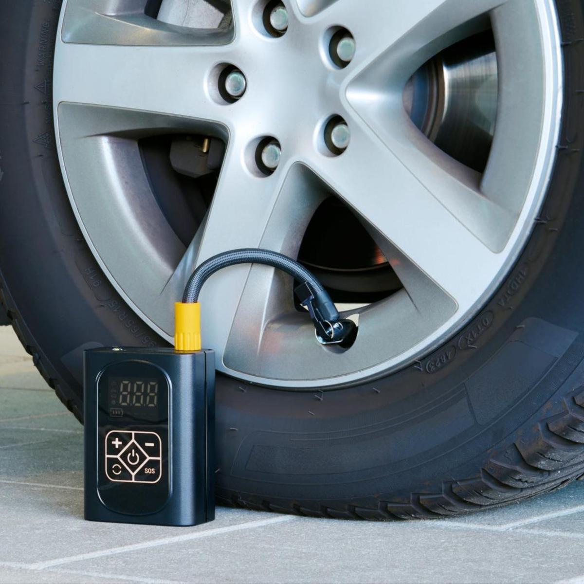 Pompka elektryczna Dunlop 150 PSI z funkcja powerbank 7/7