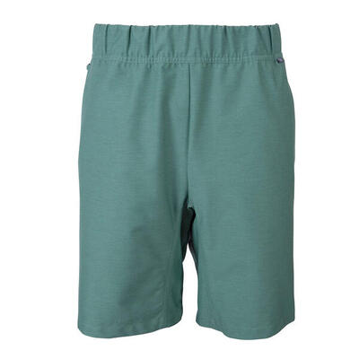 Sport shorts snap climbing