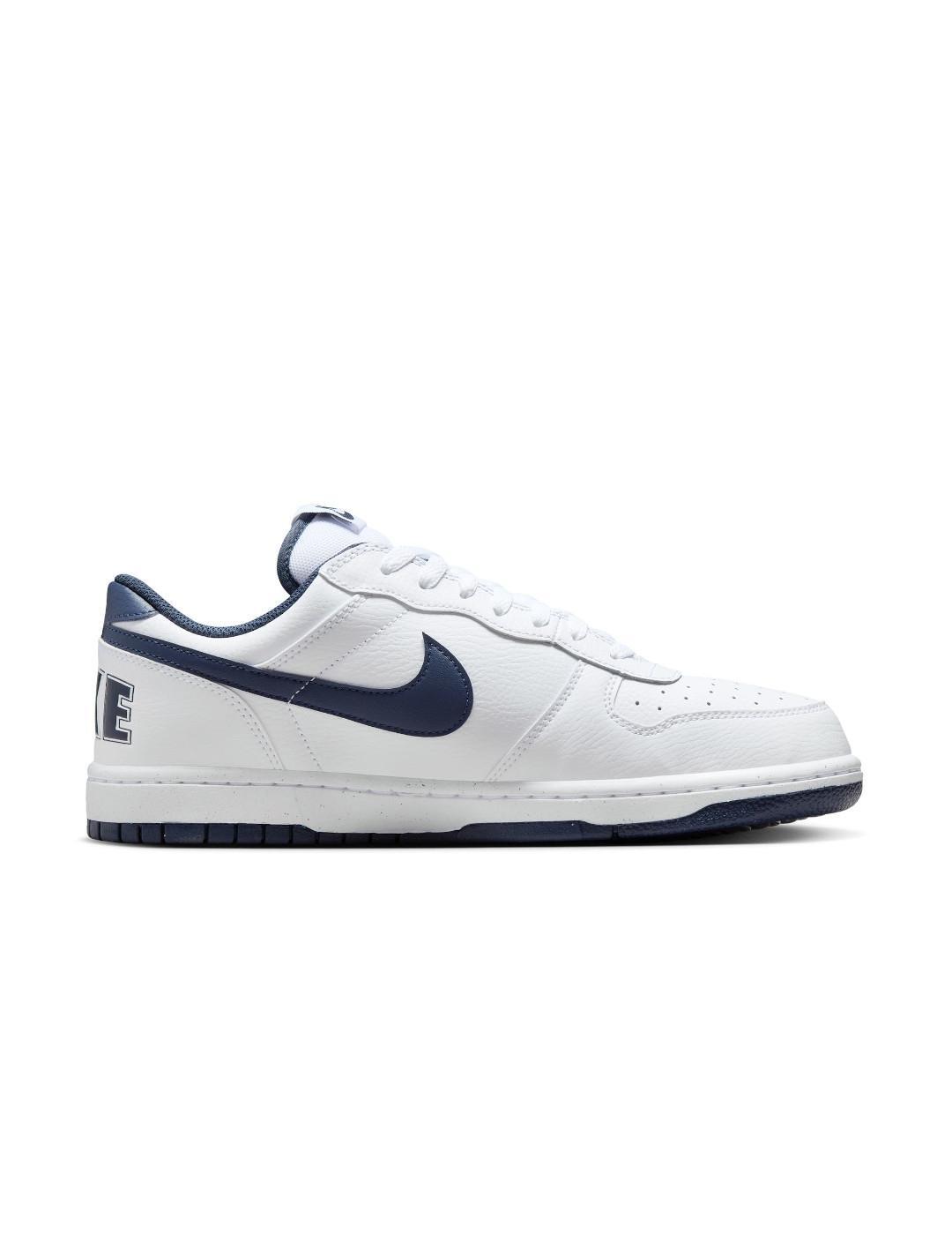 NIKE picture