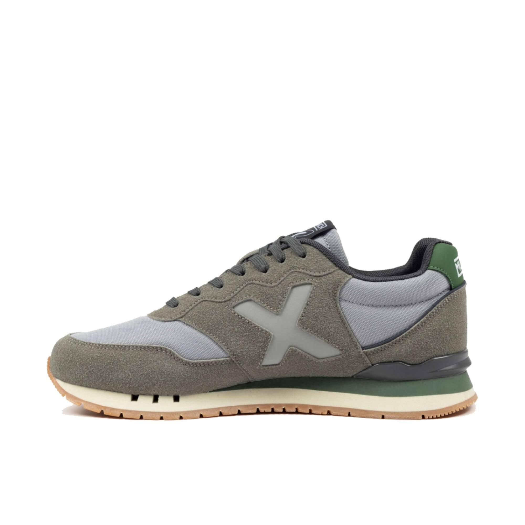Baskets Munich modèle 077-51554181874003 pour homme 2/5