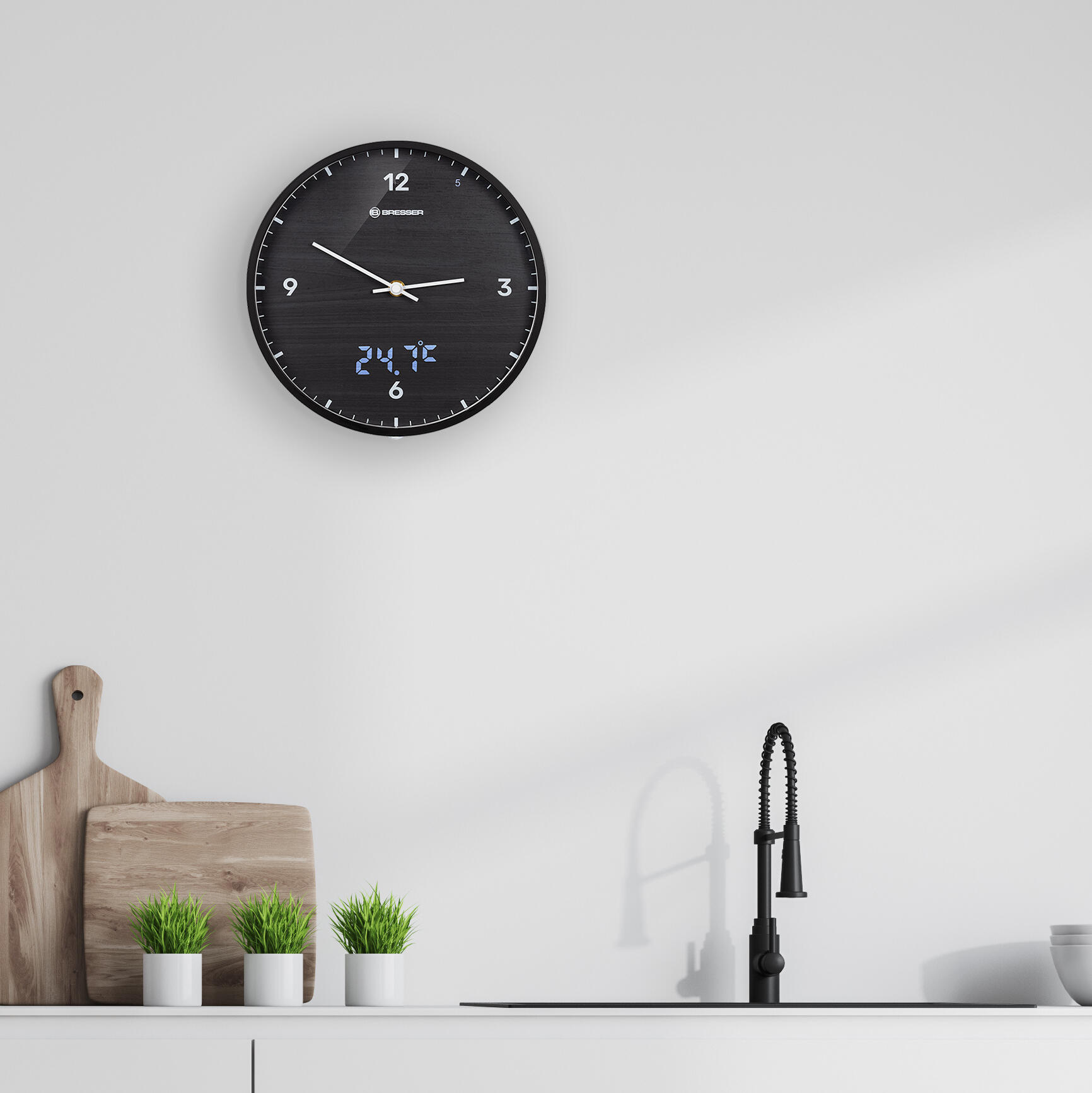 MyTime LEDsec Horloge murale 24 cm avec affichage de la température 4/6