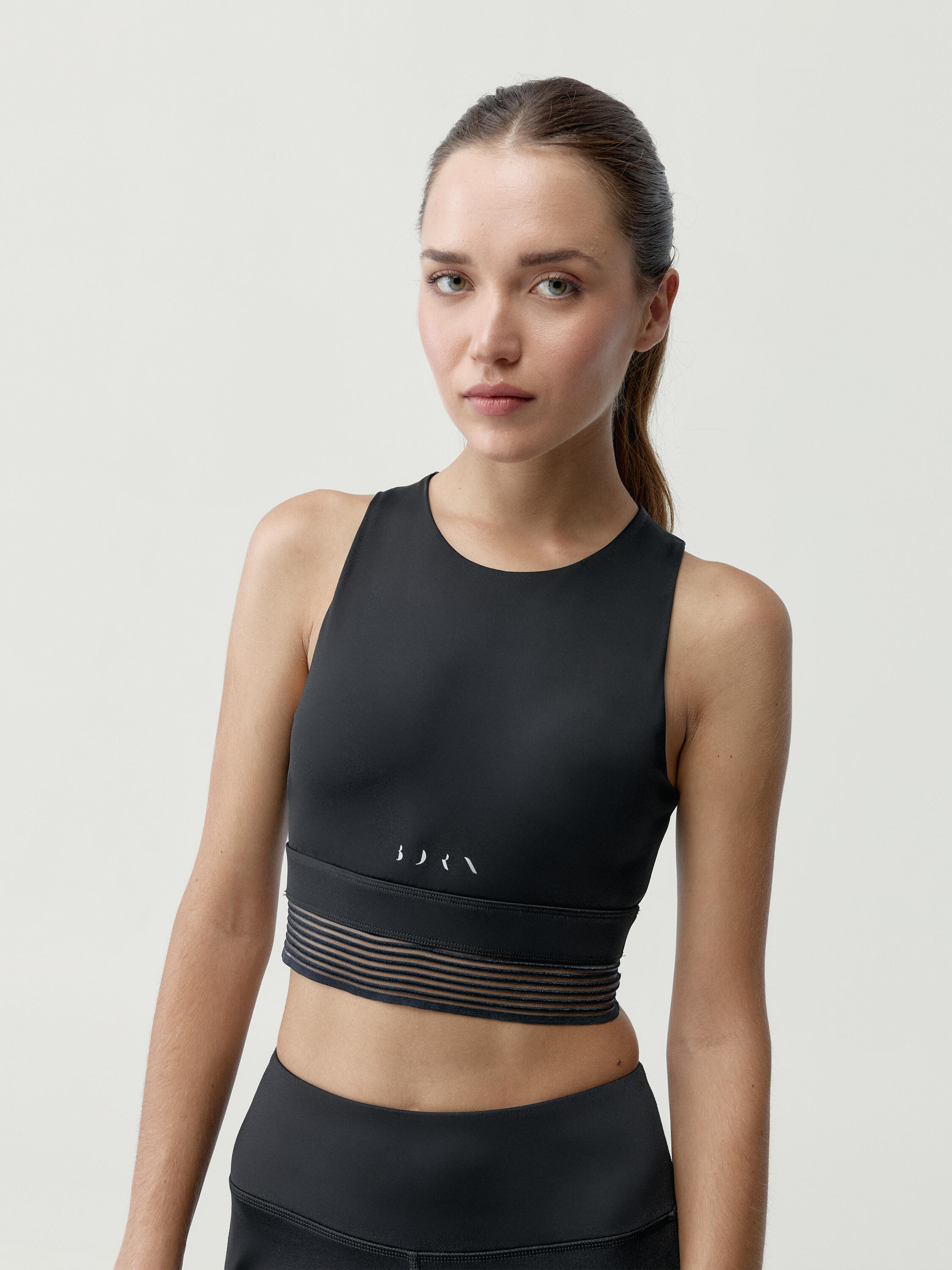 BORN LIVING YOGA Sporttop für Damen aus leistungsstarkem Material mit hohem Halt