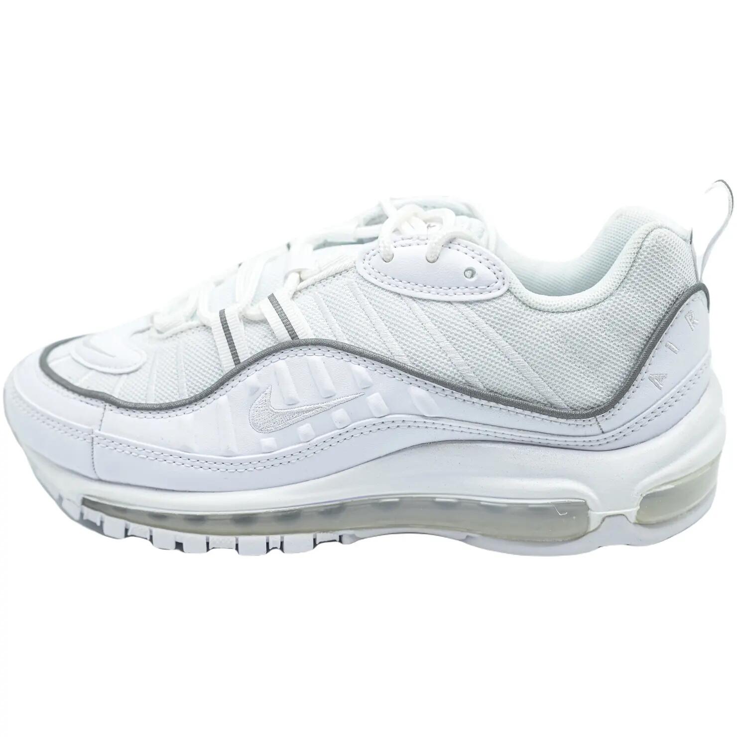 NIKE picture