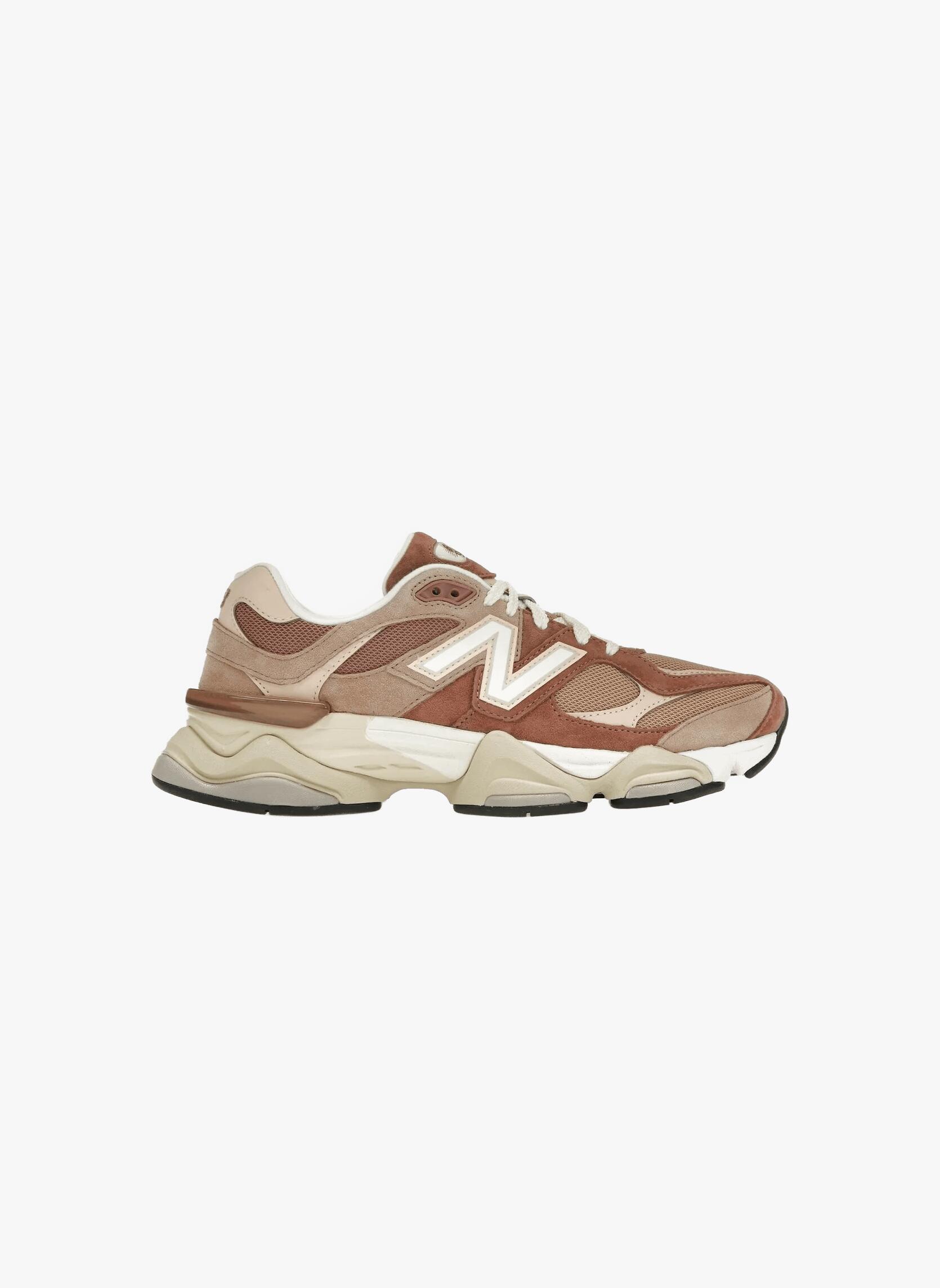 9060 Sparrow Flat Taupe 3/5