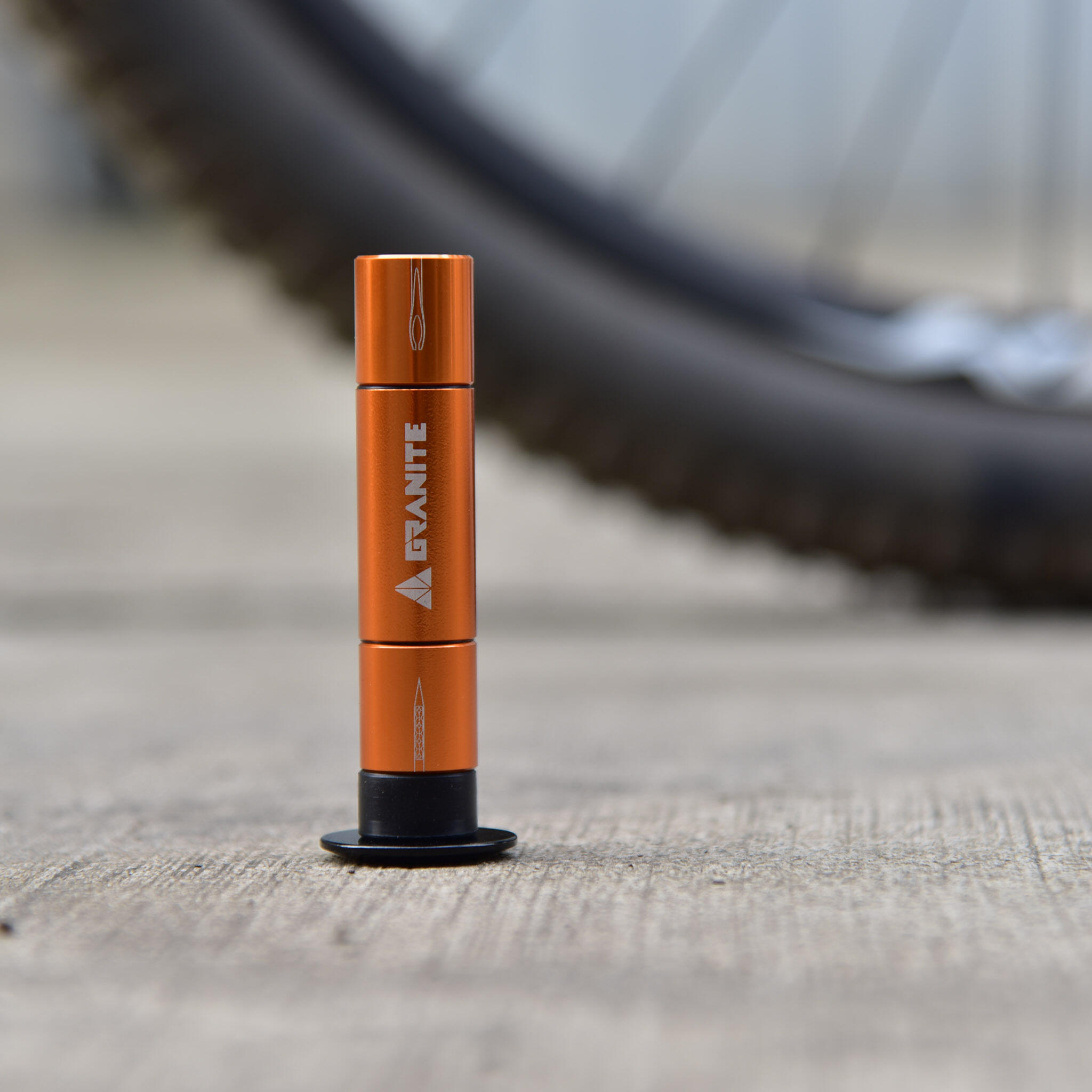 Bouchon de cintre kit réparation tubeless / insert meches Granite Design Stash T 6/7