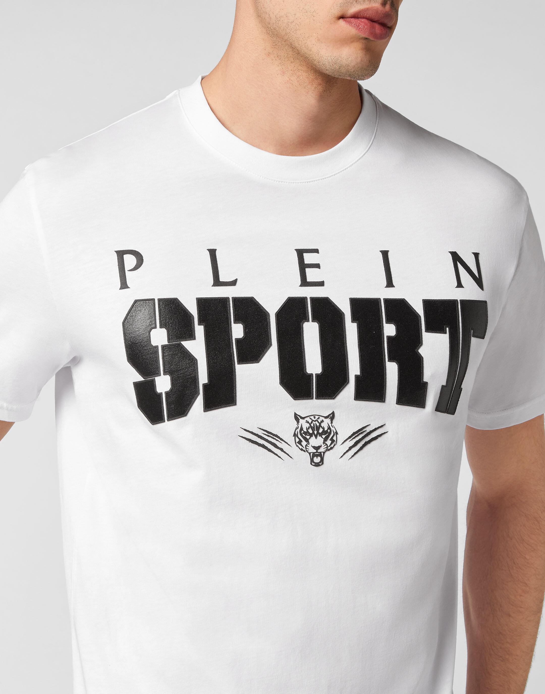 Camiseta Cuello Redondo 5/5