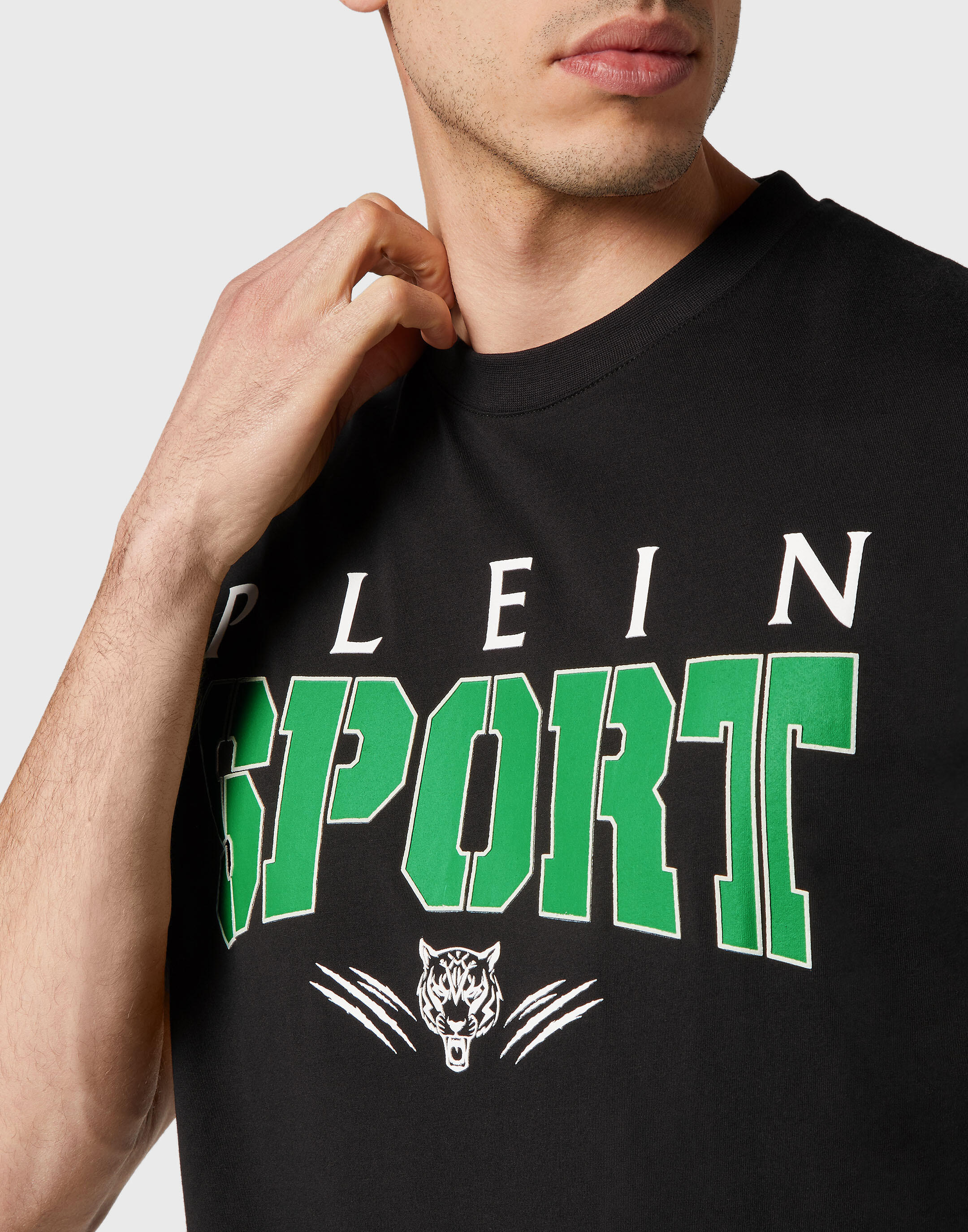 Camiseta Cuello Redondo 5/5