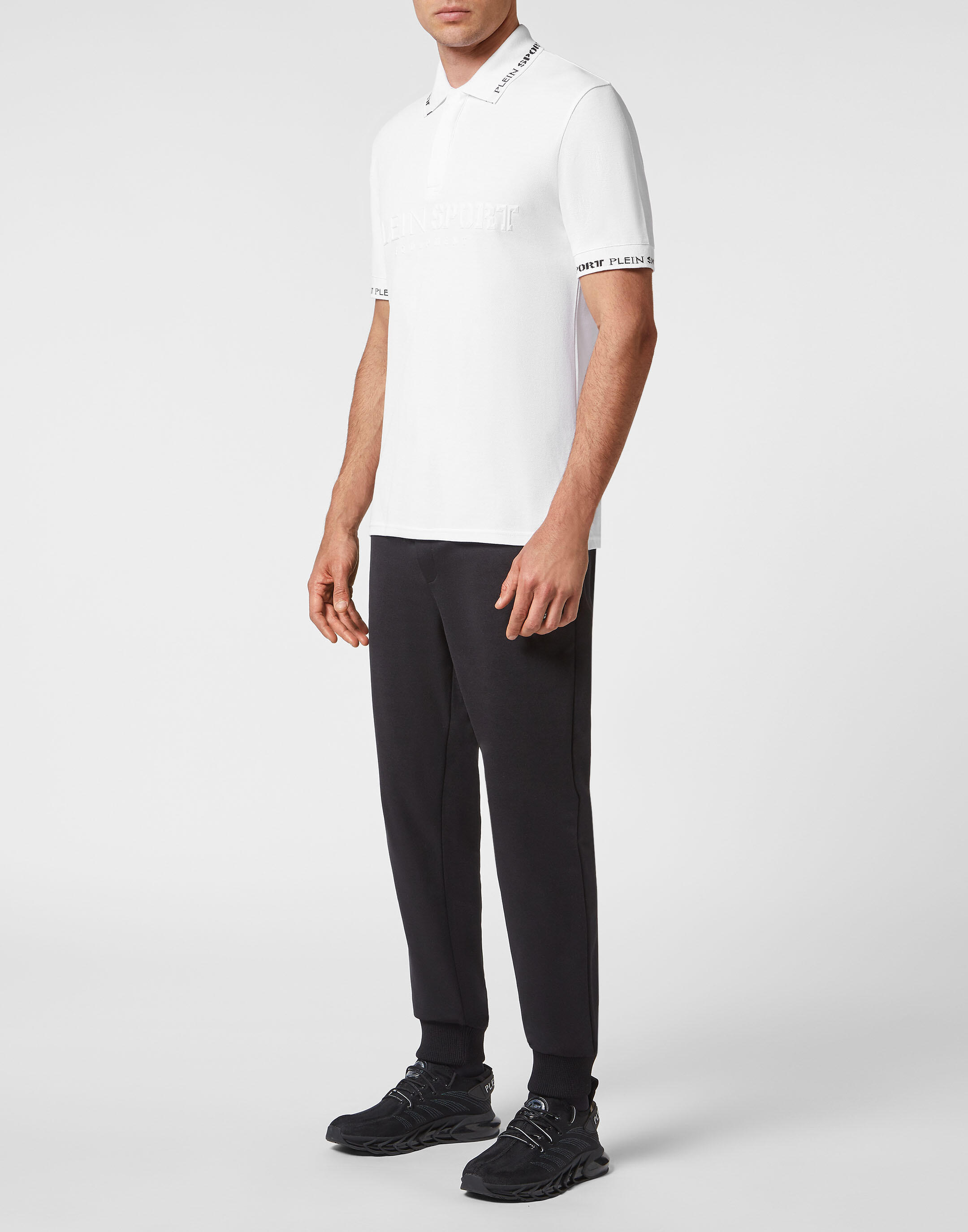 Polo STATEMENT 2/5