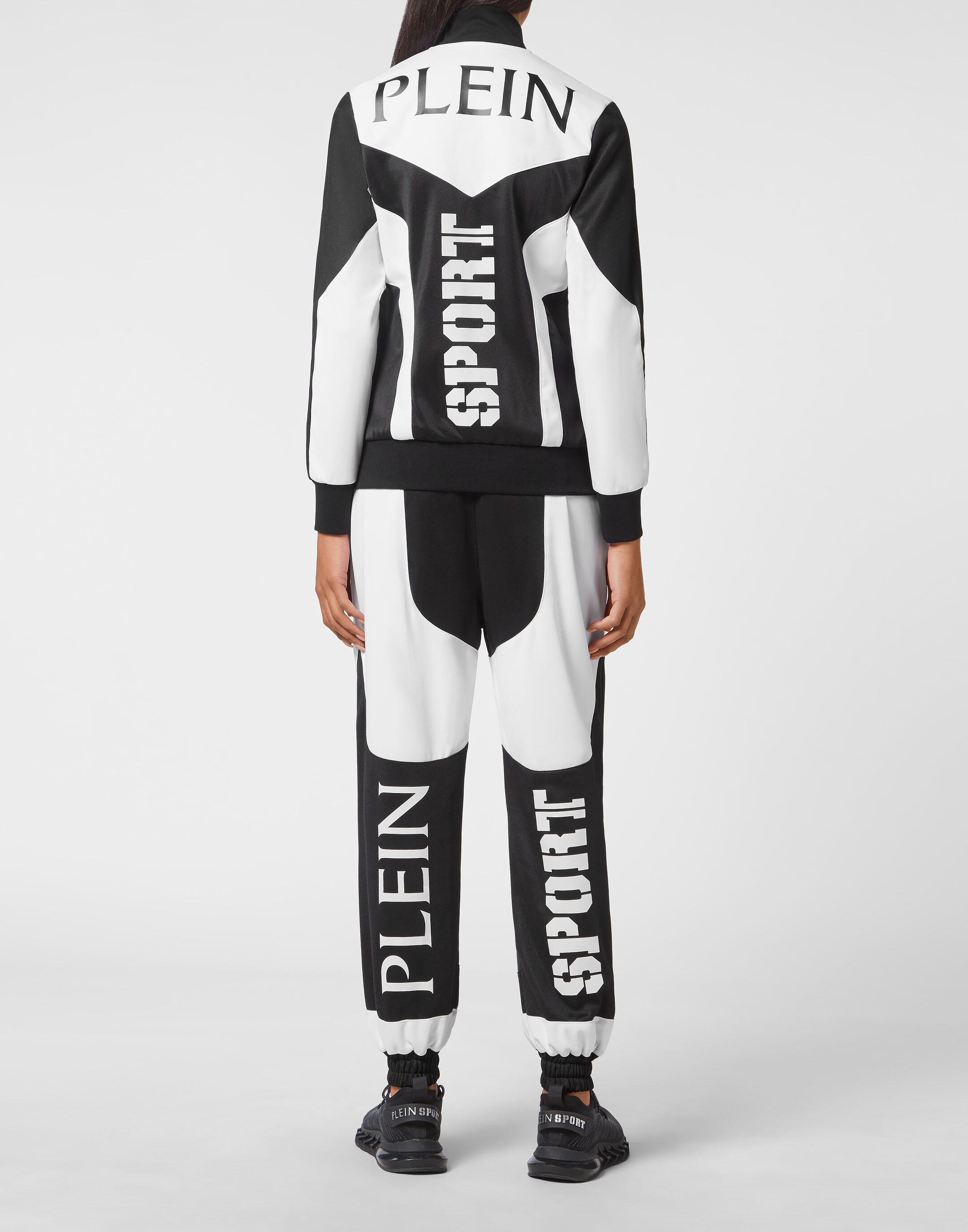 Survêtement : Haut Et Pantalon STATEMENT 4/5