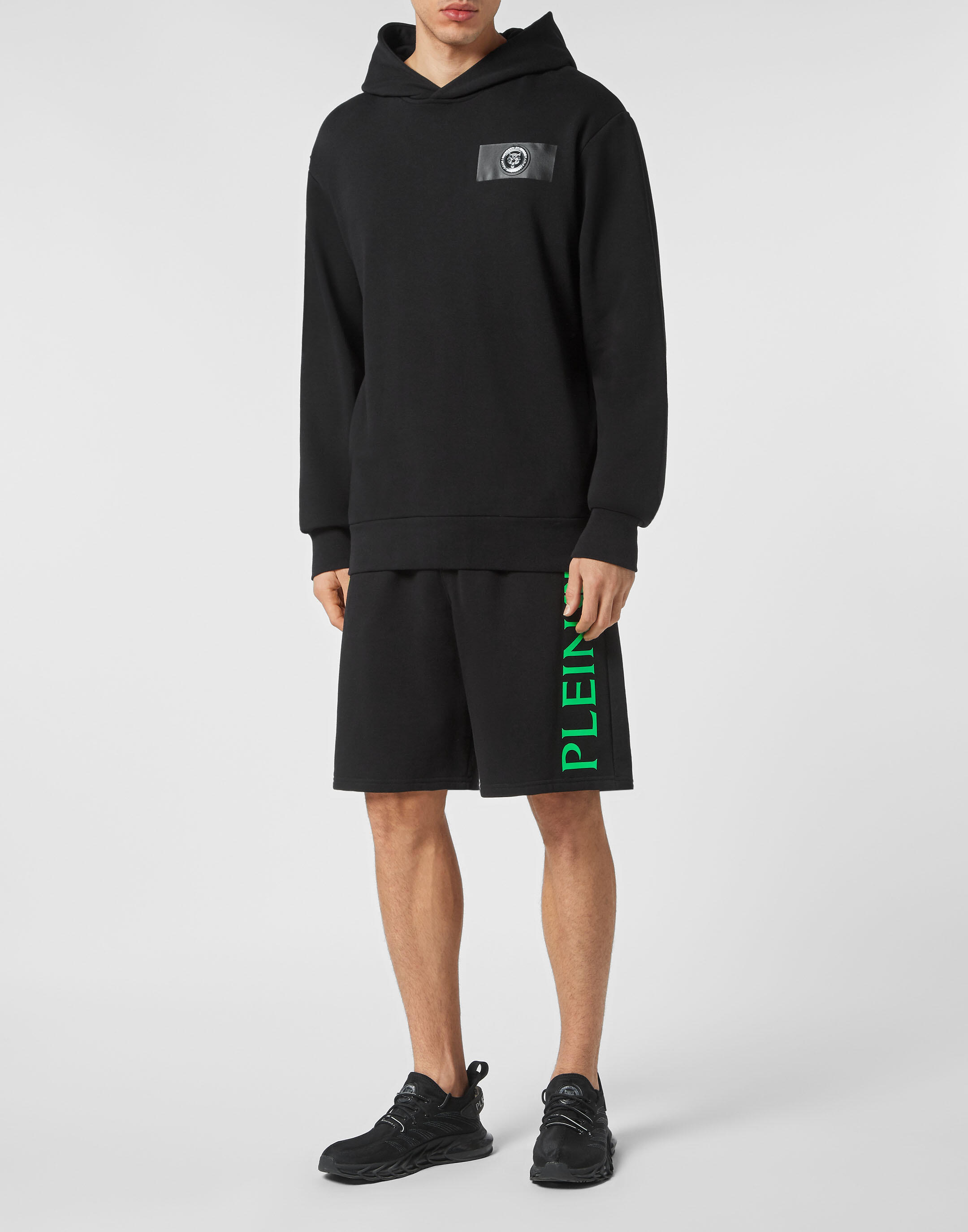 Hooded Sweatshirt 2/5