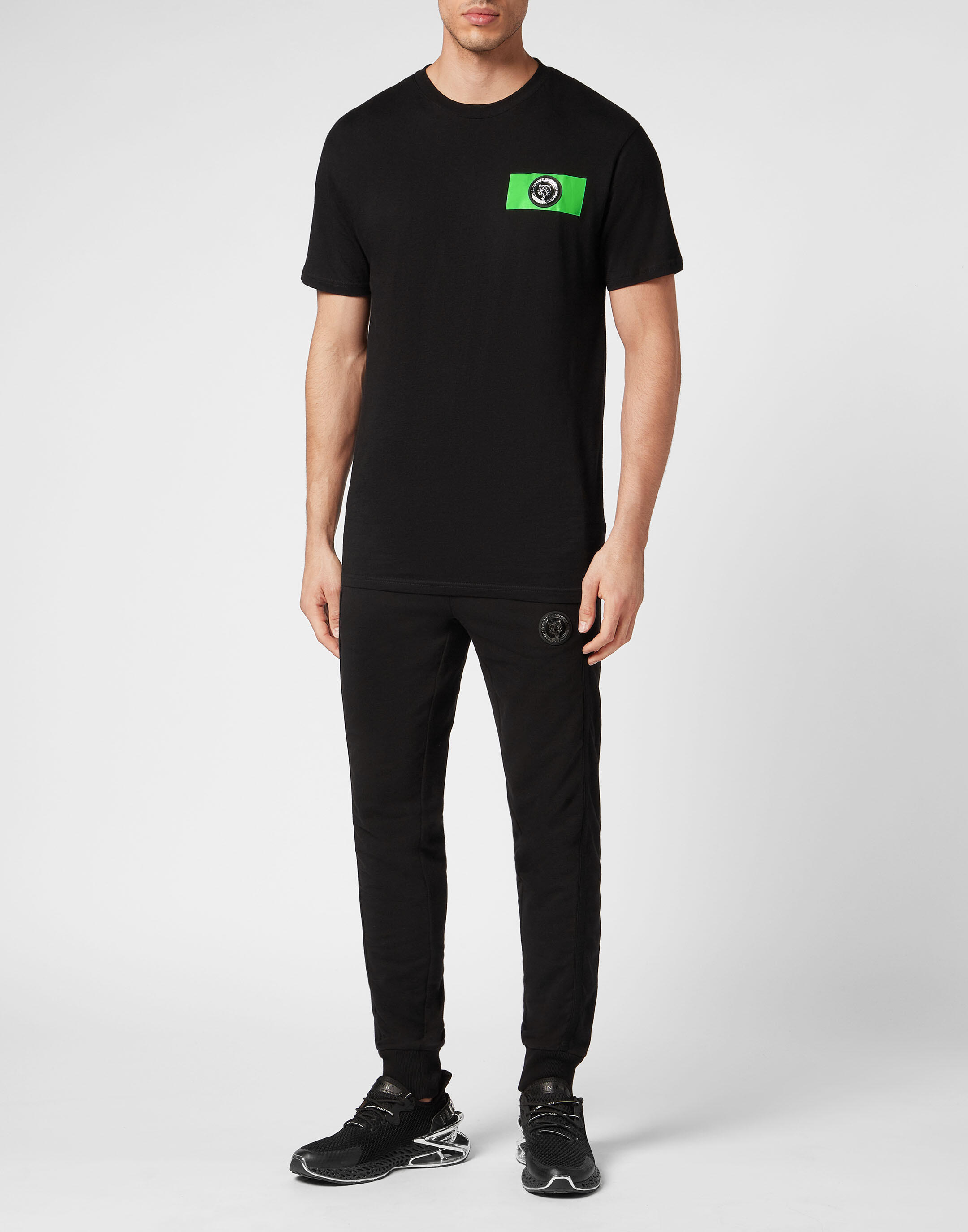 T-Shirt Round Neck 2/5