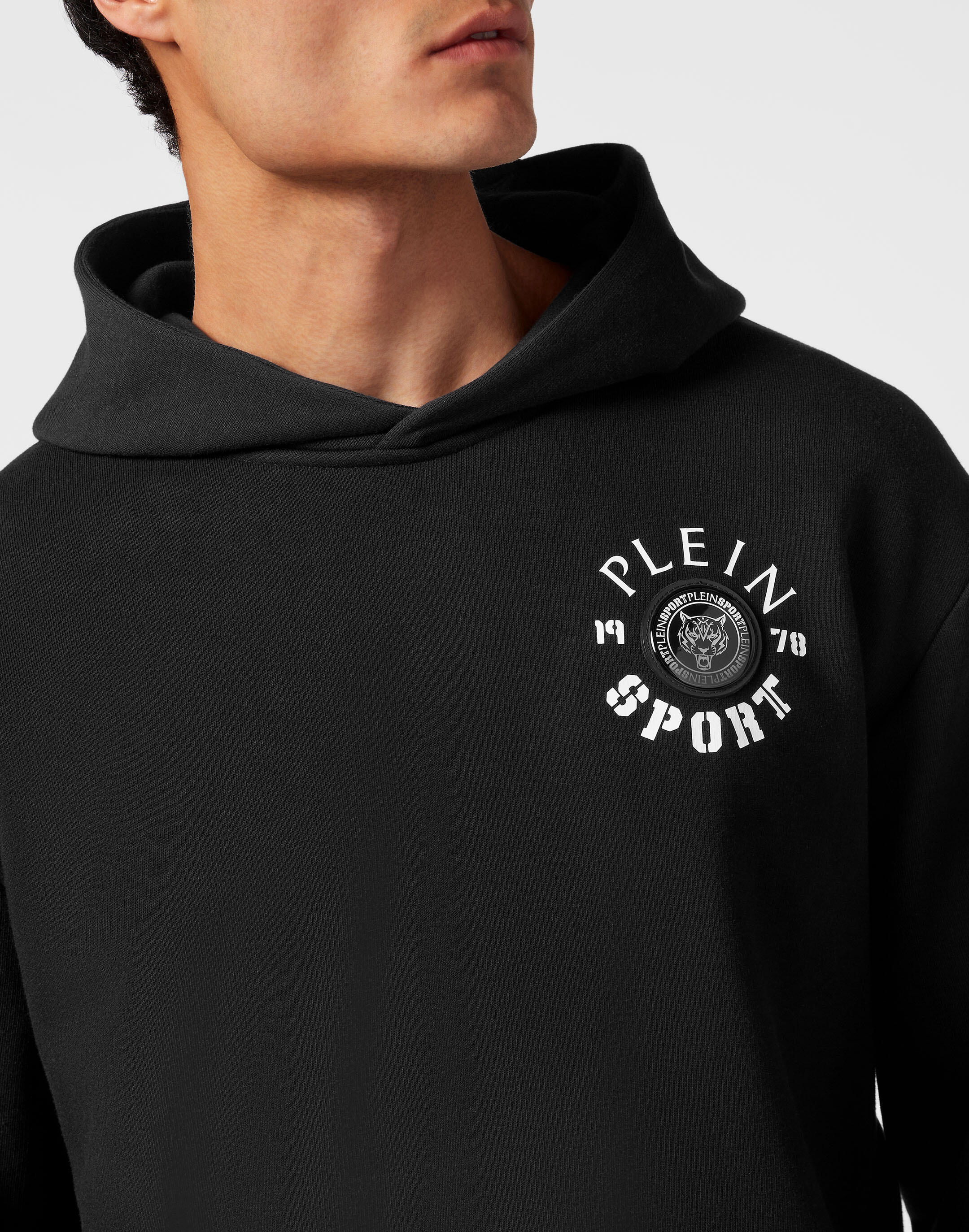 Hooded Sweatshirt 5/5