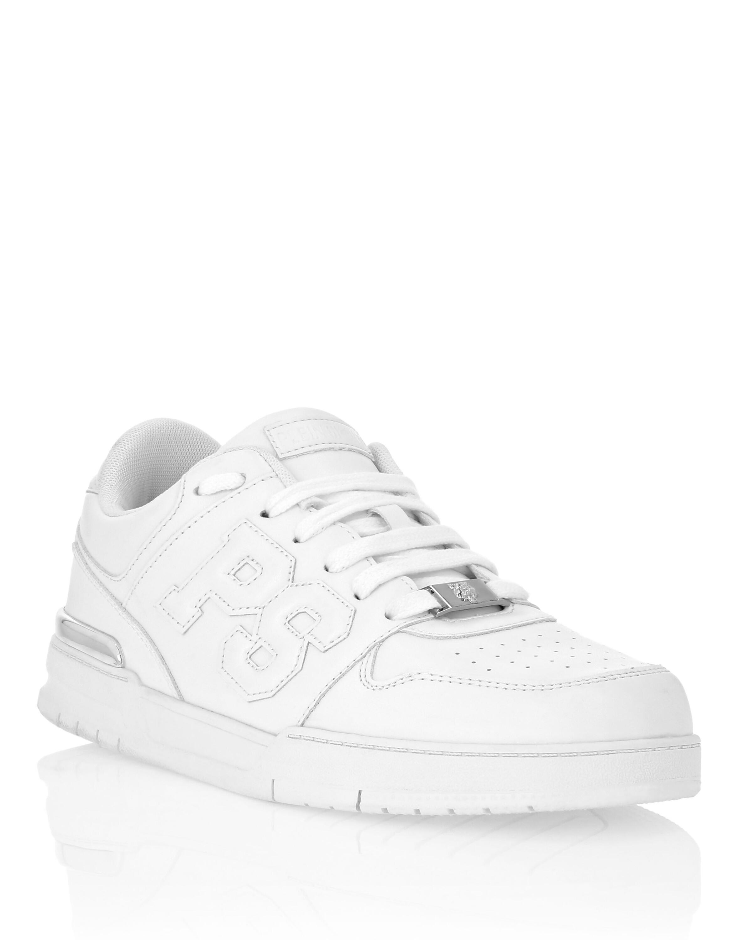 Lo-Top Sneakers 2/3