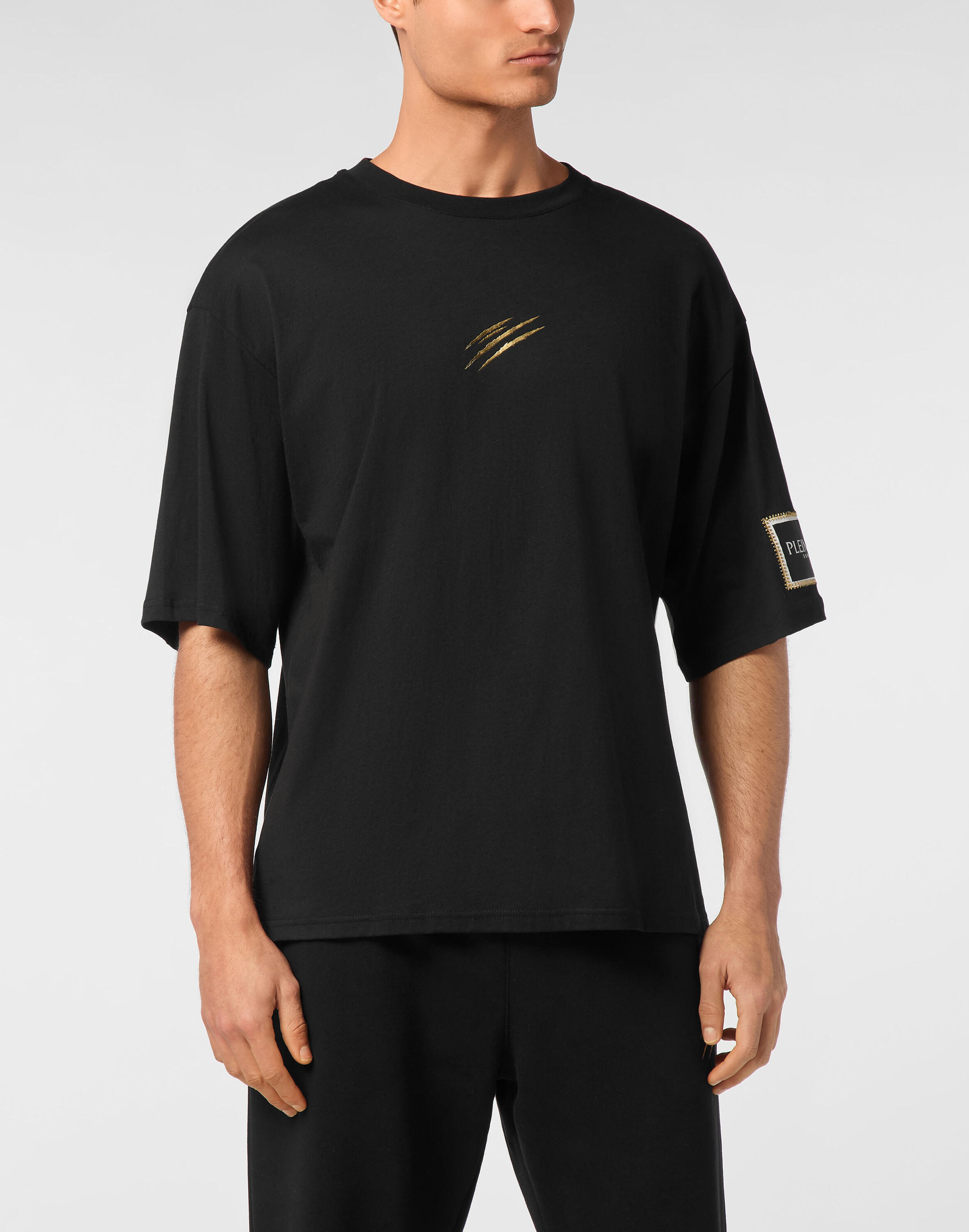 T-Shirt Round Neck 1/5