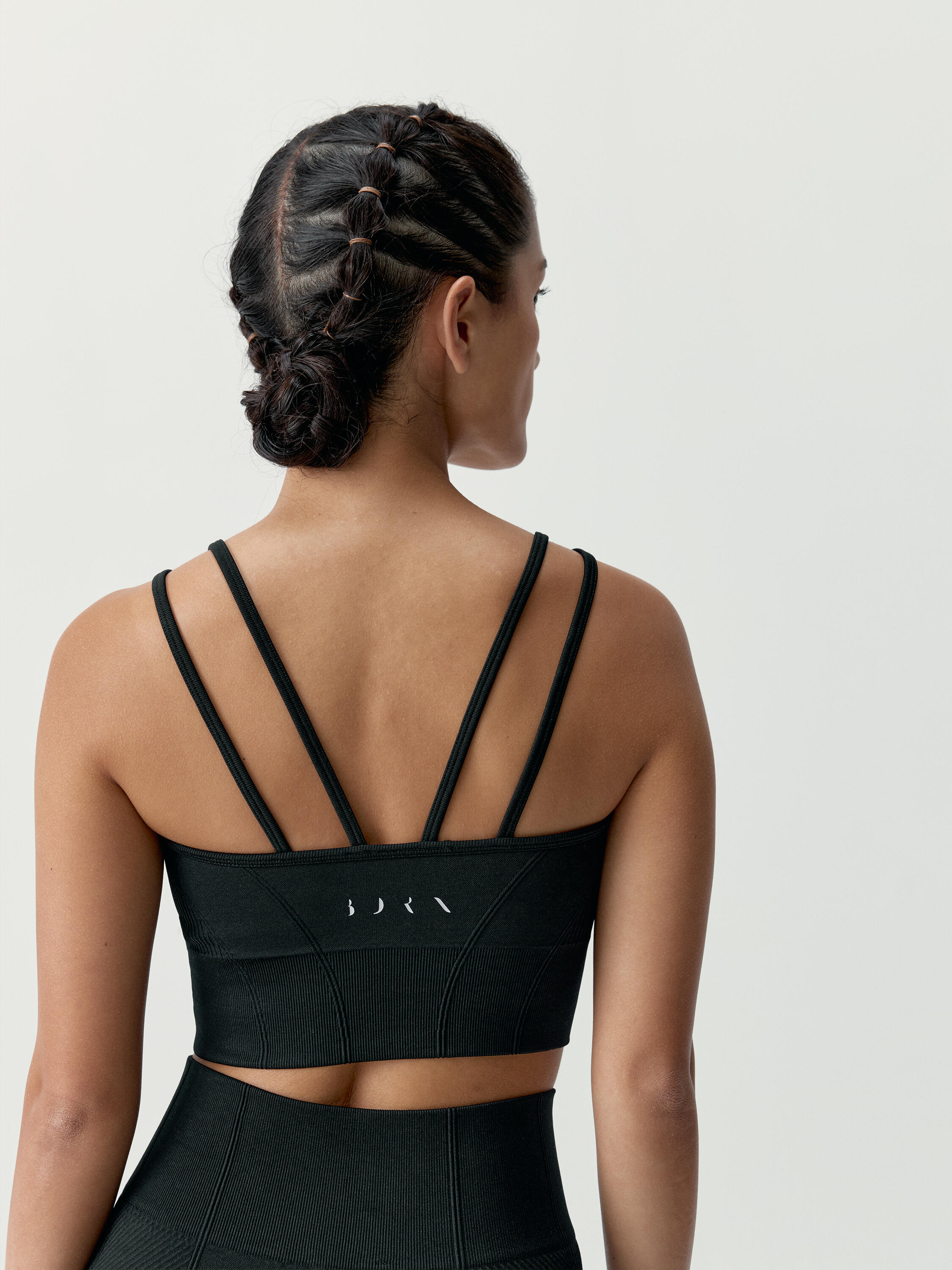 Top sportivo da donna Sureya Sostegno Medio Seamless 2/5