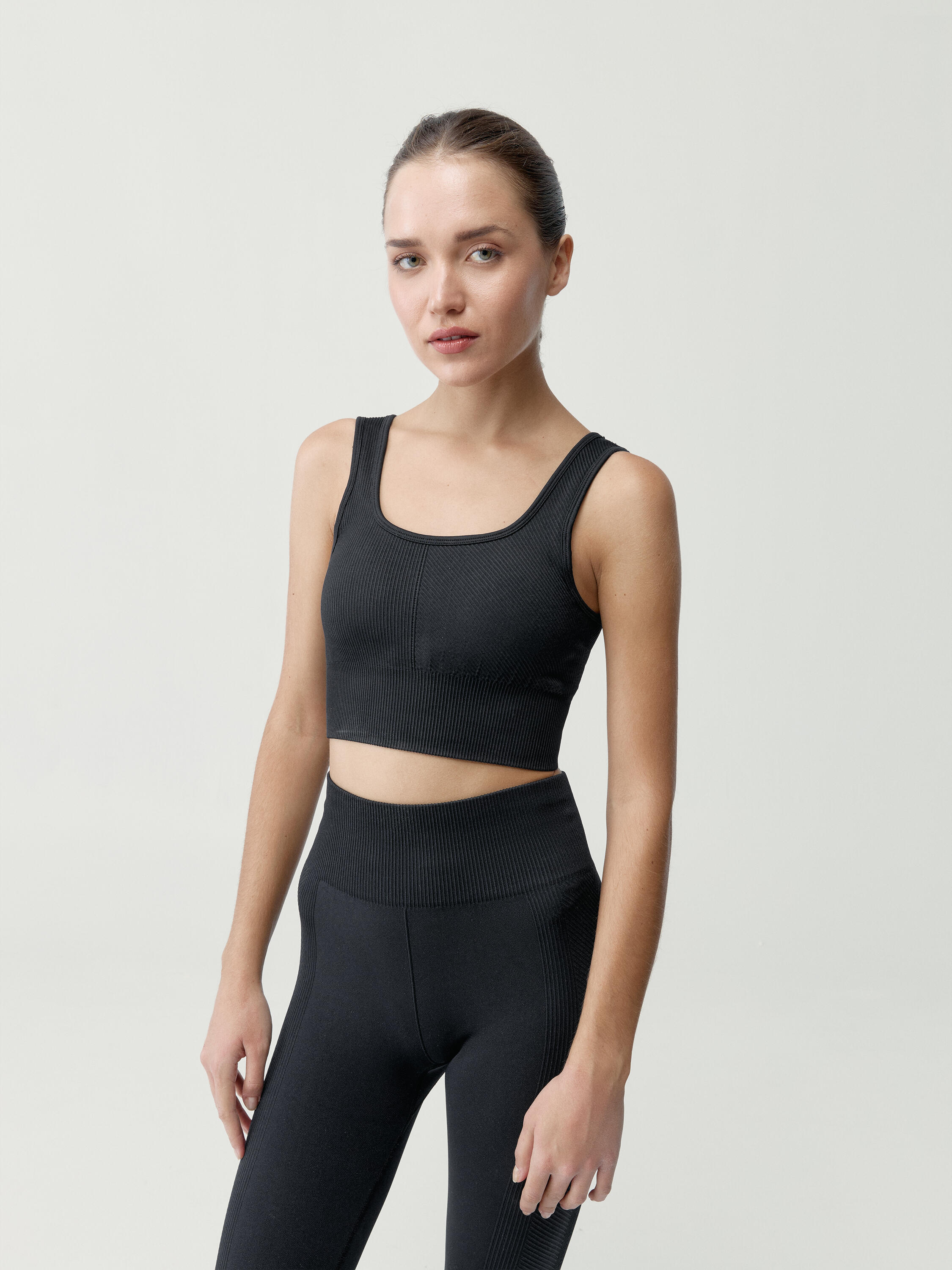 BORN LIVING YOGA Idara Born Living Yoga-Oberteil für Damen