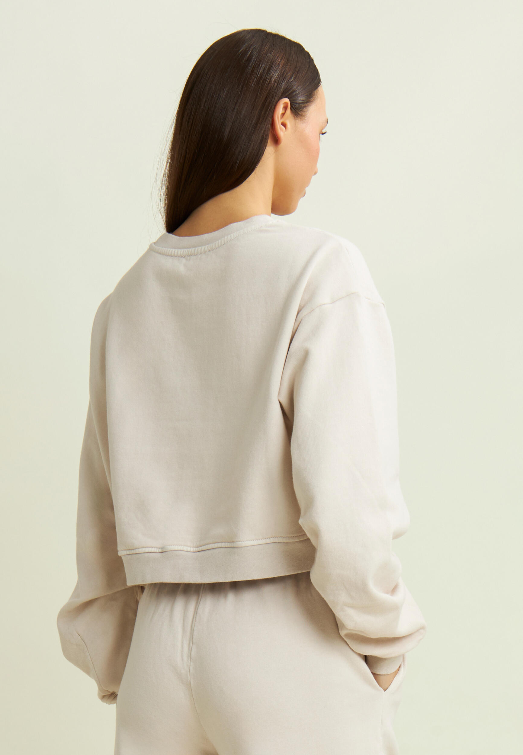 Felpa oversize cropped con stampa Flow sulla spalla 3/4
