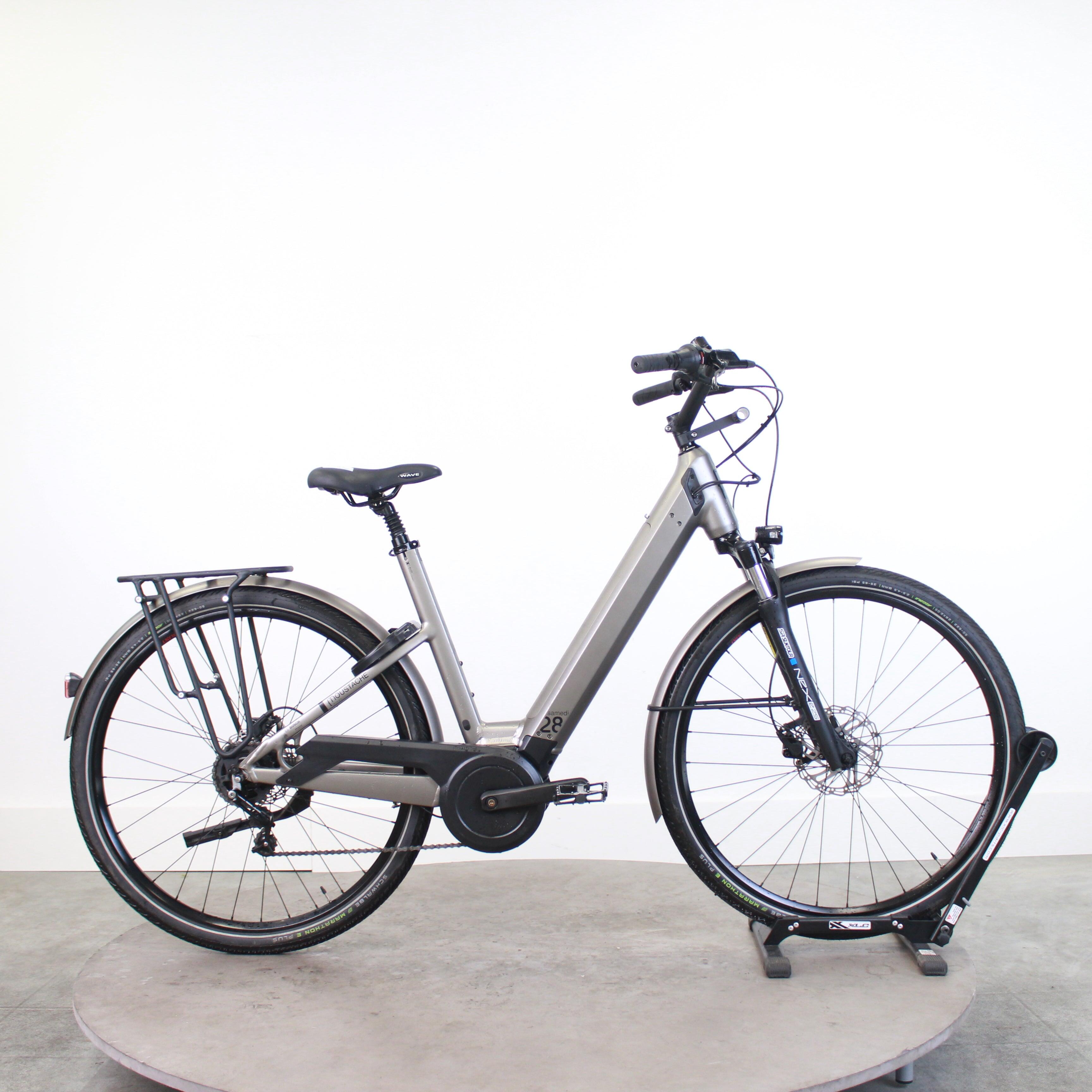 Moustache - Reconditionné - Vtc Électrique Samedi 28.3 Open Taille L - Excellent État - Vélo Tout Chemin - Gris - 42 M/l - Decathlon