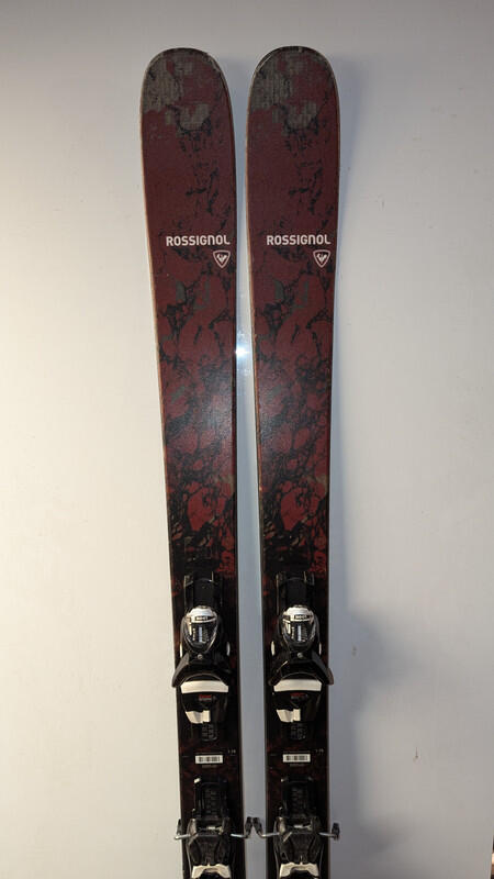 ROSSIGNOL Ski Rossignol Blackops Escaper 164 cm patin 98